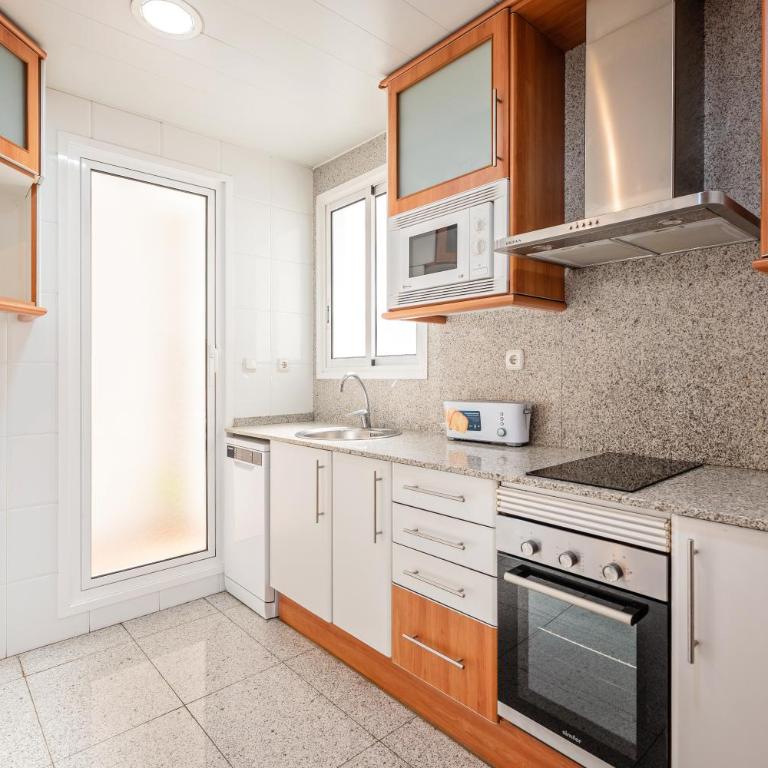 Apartaments Marina - Abapart - Apartamento de 2 dormitorios (4 adultos) - 9