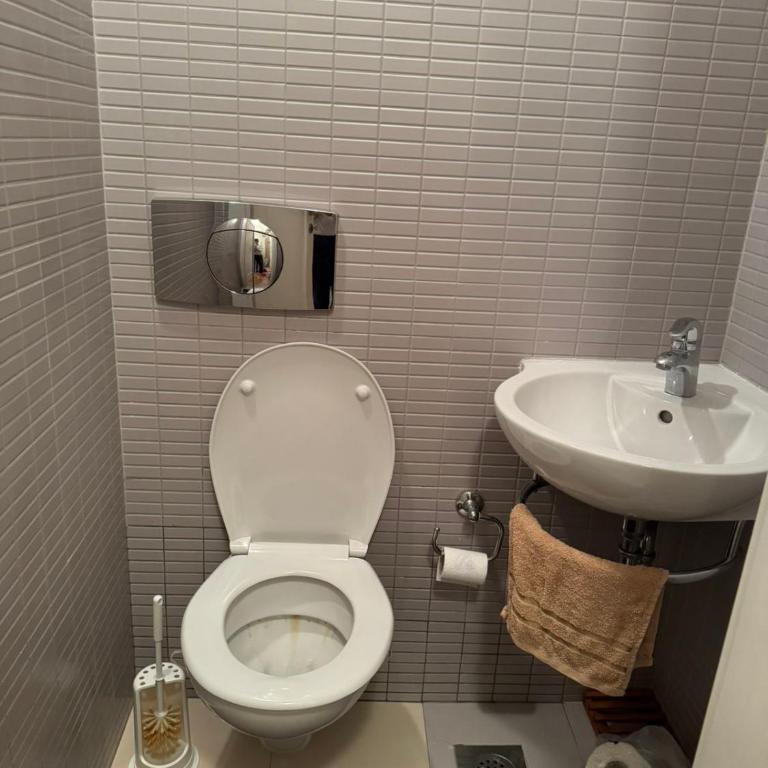 Heart of Sarajevo - One-Bedroom Apartment - 14