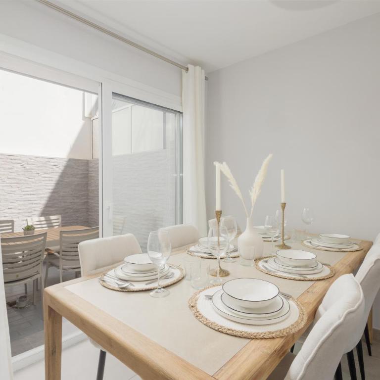 Townhouse, recently renovated and 200m from La Cala beach, in Mijas Costa - Apartamento de 3 dormitorios - 23
