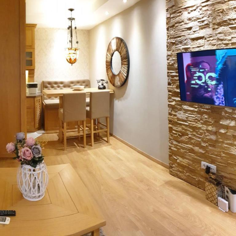 Shabby Chik, cozy apartment near St Sava Temple - One-Bedroom Apartment - 5