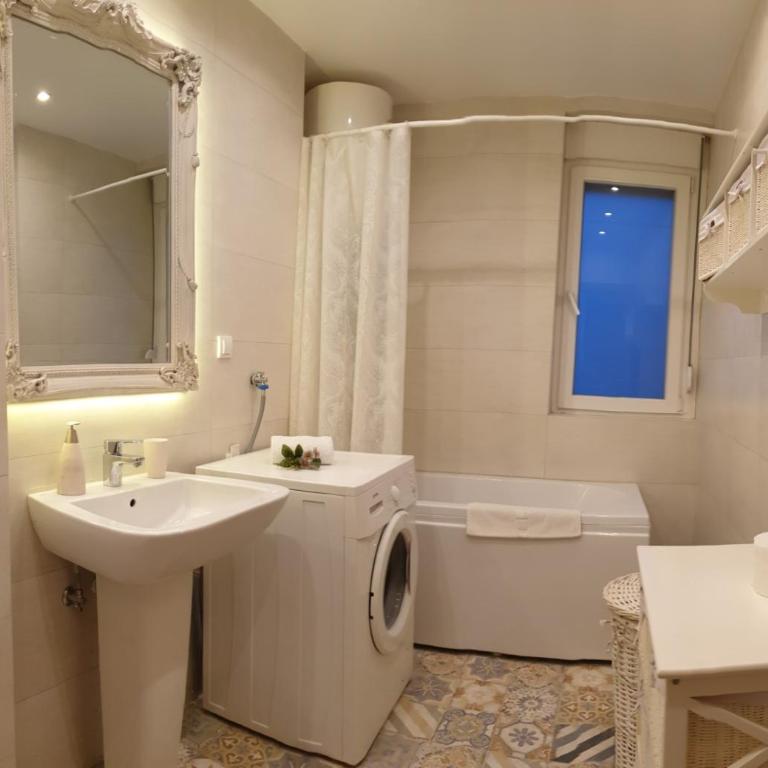 Shabby Chik, cozy apartment near St Sava Temple - One-Bedroom Apartment - 28