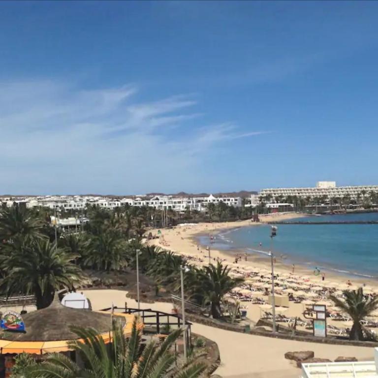 Ground floor apartment with pool, next to the beach - Two-Bedroom Apartment - 33