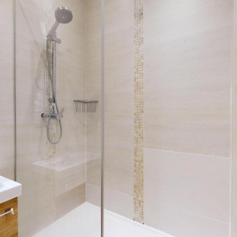 Bluestay 1 - Appartement au Cœur de Paris - One-Bedroom Apartment - 12