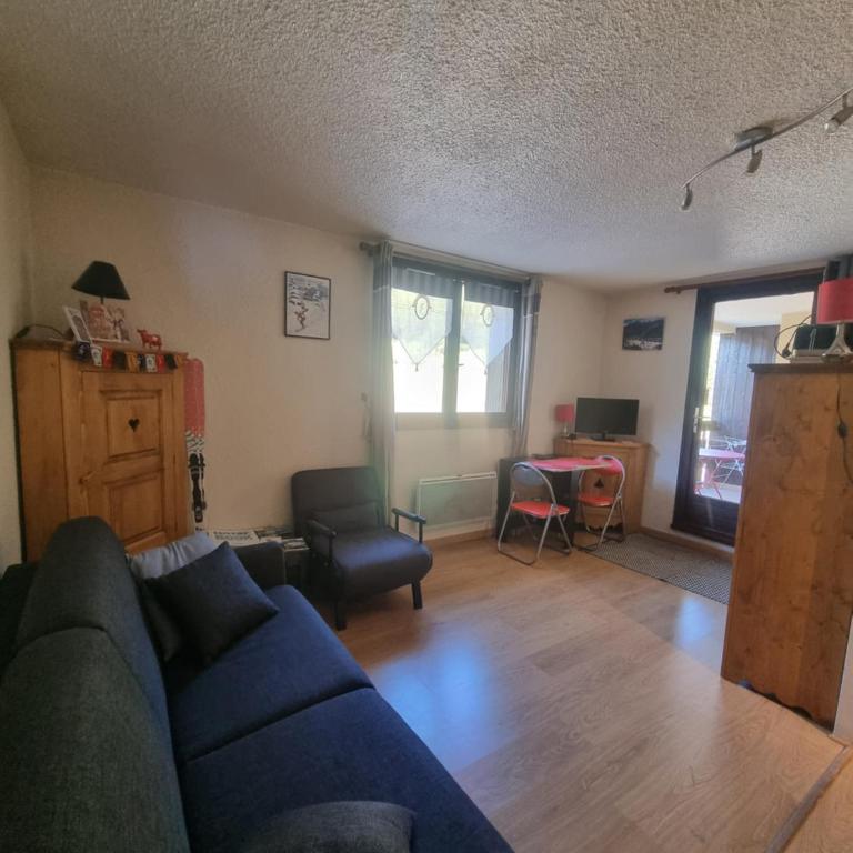 Studio 2 personnes Serre Chevalier 1350m LE BOIS DES COQS 5min des pistes avec balcon 5m2 parking et casier à ski - Studio avec Balcon - 1