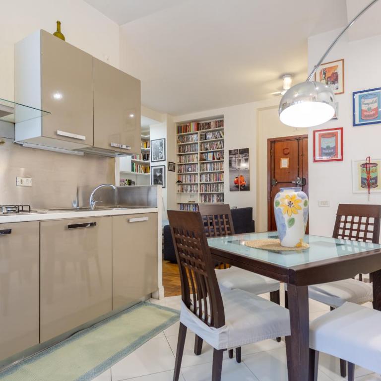 Comfortable apartment in a strategic position - Apartment mit 2 Schlafzimmern - 1