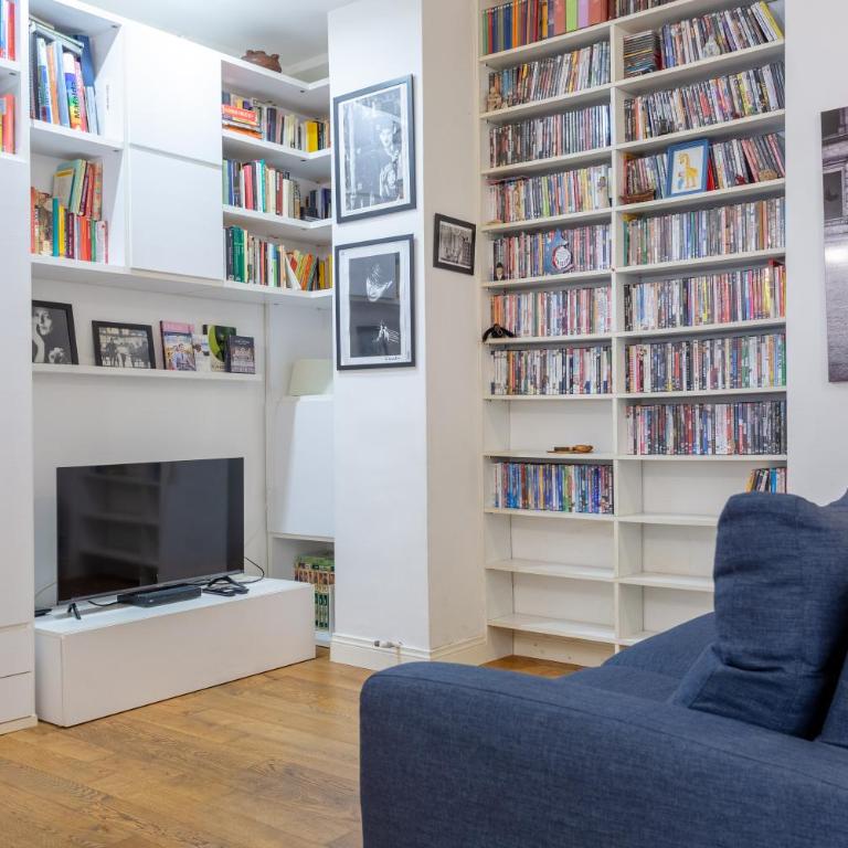 Comfortable apartment in a strategic position - Apartment mit 2 Schlafzimmern - 10