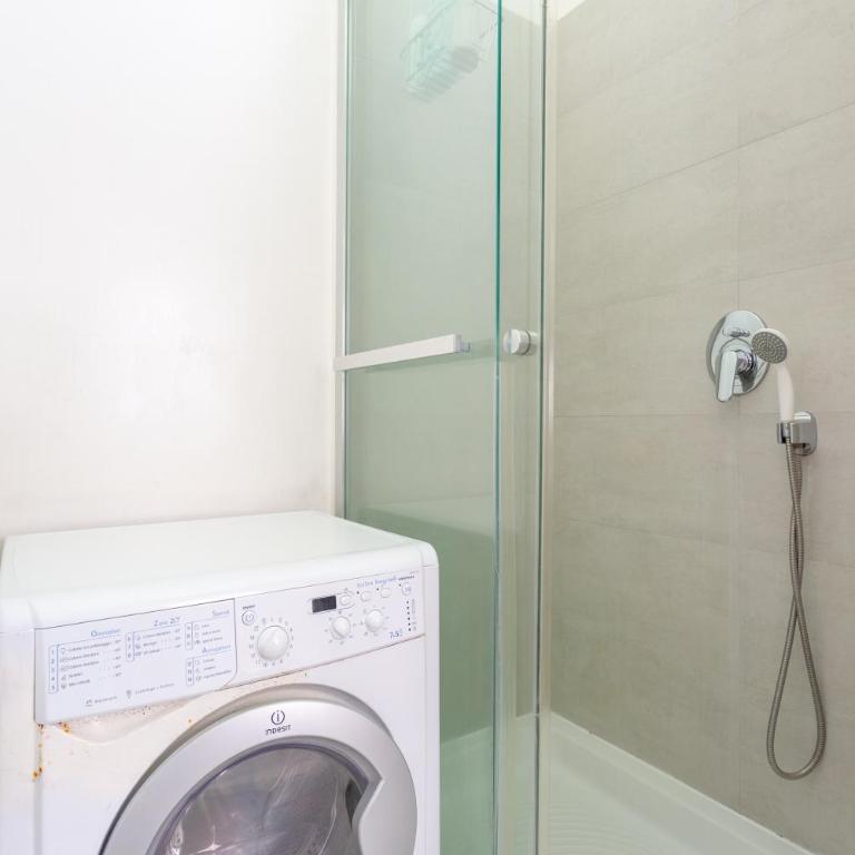 Comfortable apartment in a strategic position - Apartment mit 2 Schlafzimmern - 39