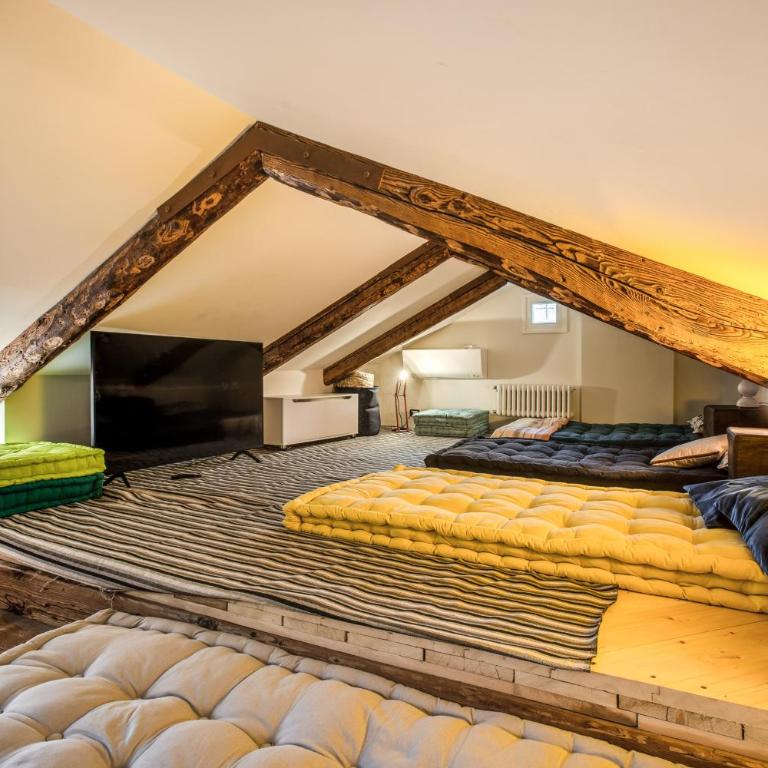 Ospizio delle Donzelle - Three-Bedroom Apartment - 10