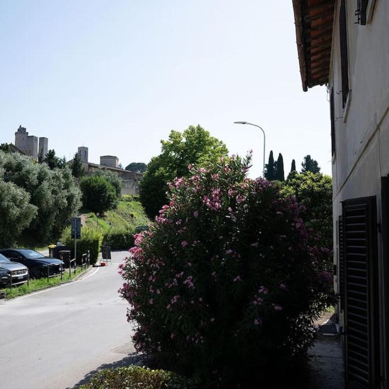 Un passo dalle torri - Two-Bedroom Apartment - 17
