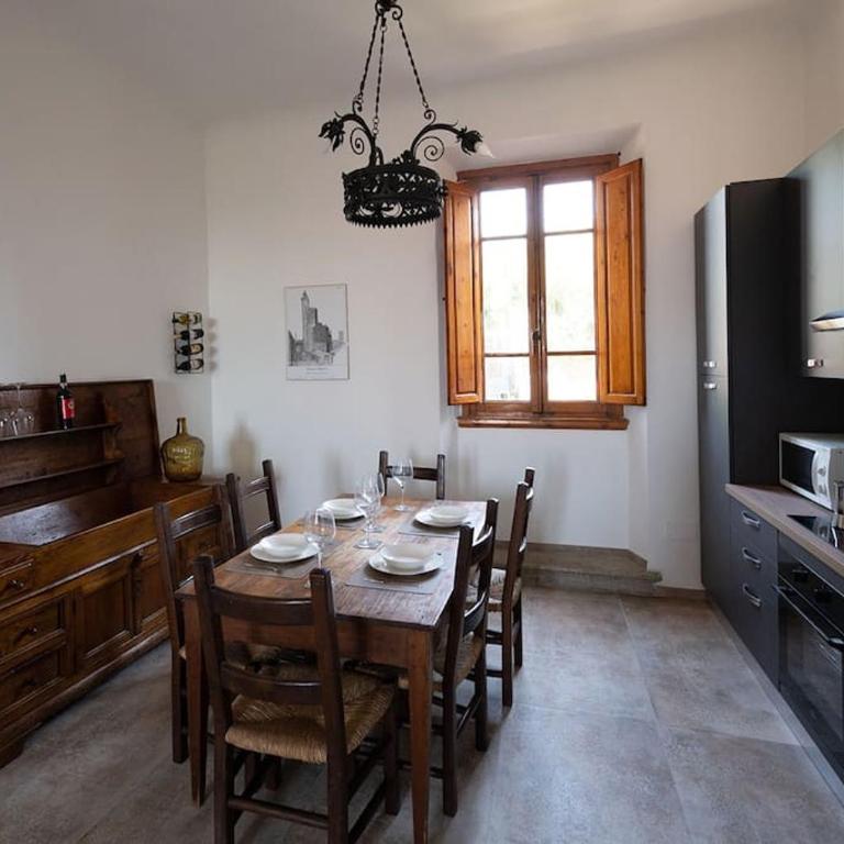 Un passo dalle torri - Two-Bedroom Apartment - 21