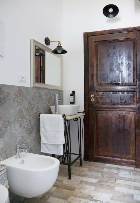 Un passo dalle torri - Two-Bedroom Apartment - 24