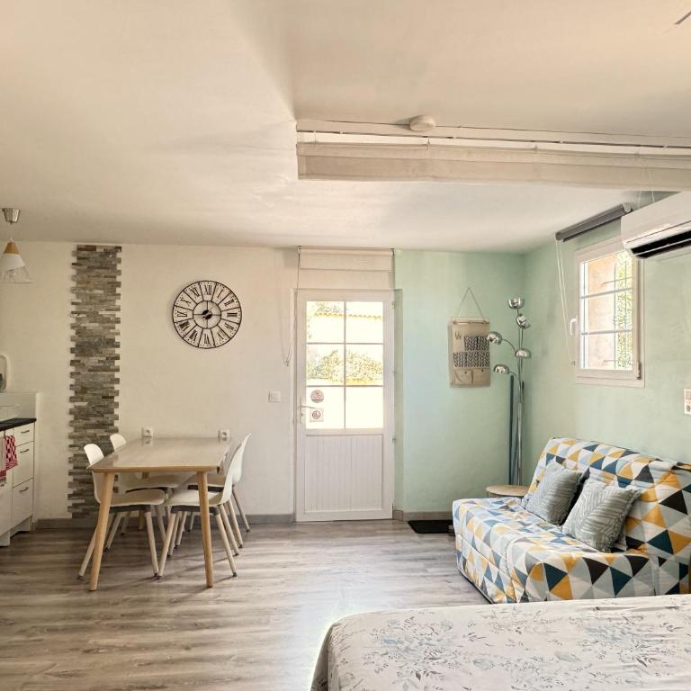 Gîte des Figuiers - parking, piscine, jacuzzi - Studio - 15