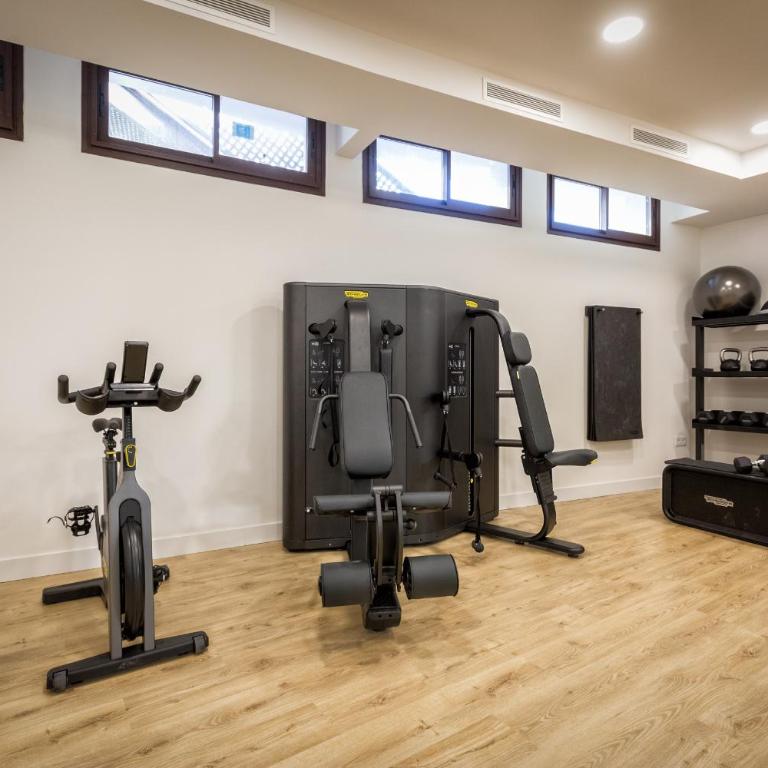 ViVi Homes - Apollo Luxury, Pool, Gym & Beach - Apartment with Terrace - 35