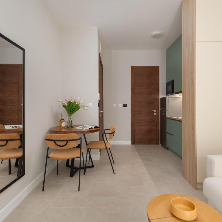 S Palace Apartment - Studio Apartment - 10