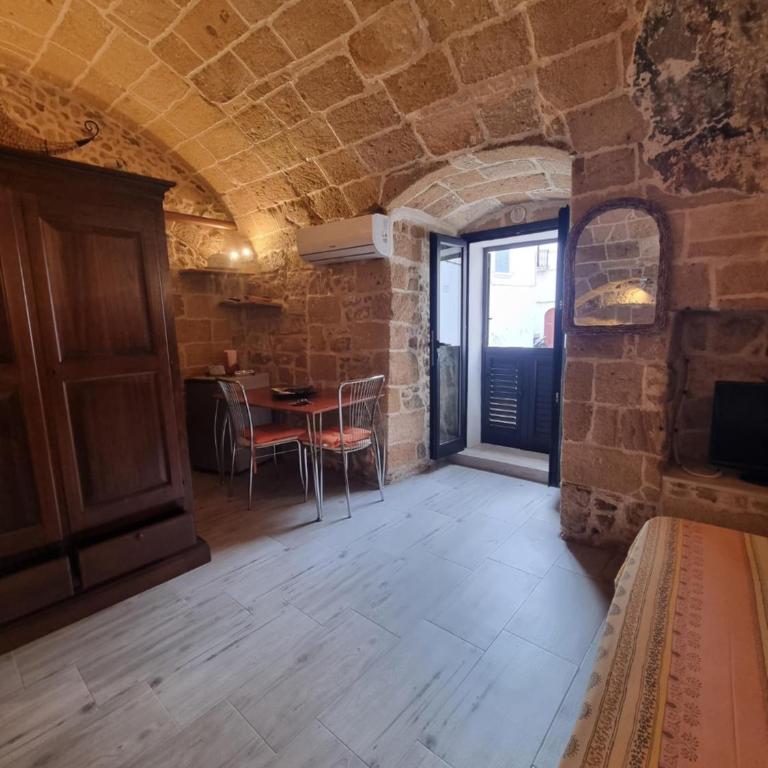 Casa vacanza storica - One-Bedroom House - 19