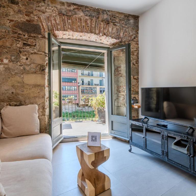 Flateli Ballesteries 15 - Apartamento de 2 dormitorios con vistas al río - 2