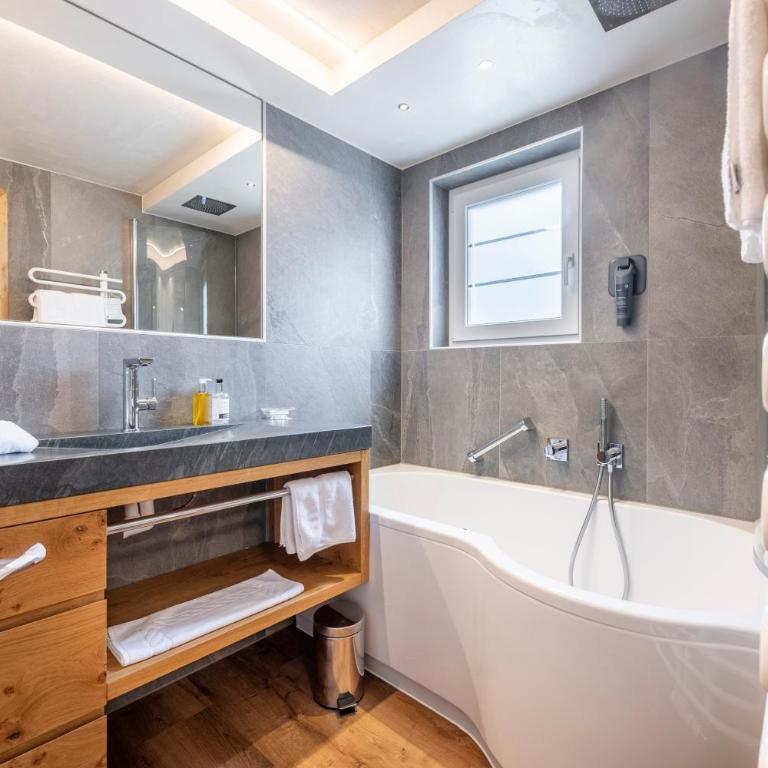 Hotel Jägerhof - Doppelzimmer - 4