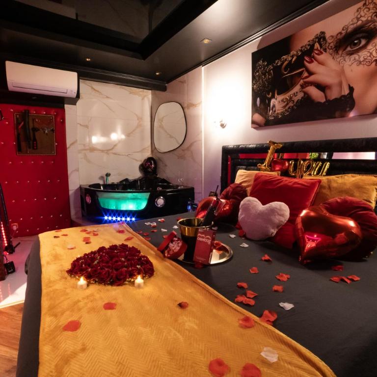 Sensual Room Love Room Nancy Sauna Double Douche - Appartement 1 Chambre - 5