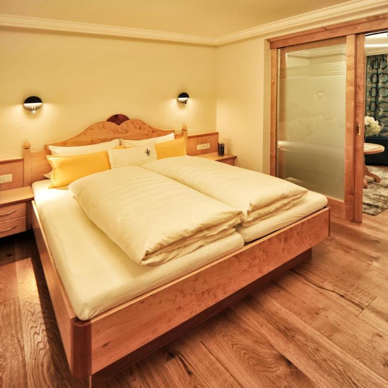 Hotel Jägerhof - Junior Suite - West - 7