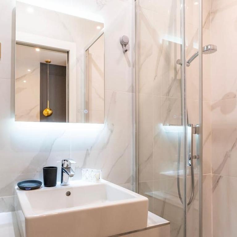Luxurious Apartment with Stylish Design and Comfort - 105 - Appartement 1 Chambre - 16