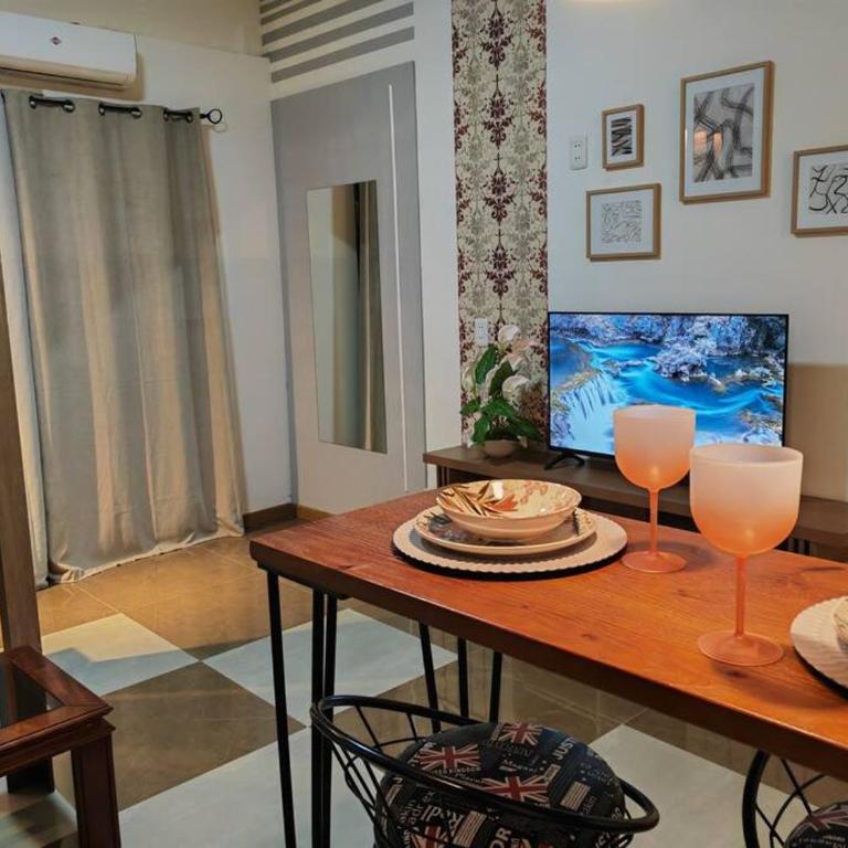 Acogedor, Amueblado, Céntrico, Shoppings a 3 min - Apartamento de 1 dormitorio - 30