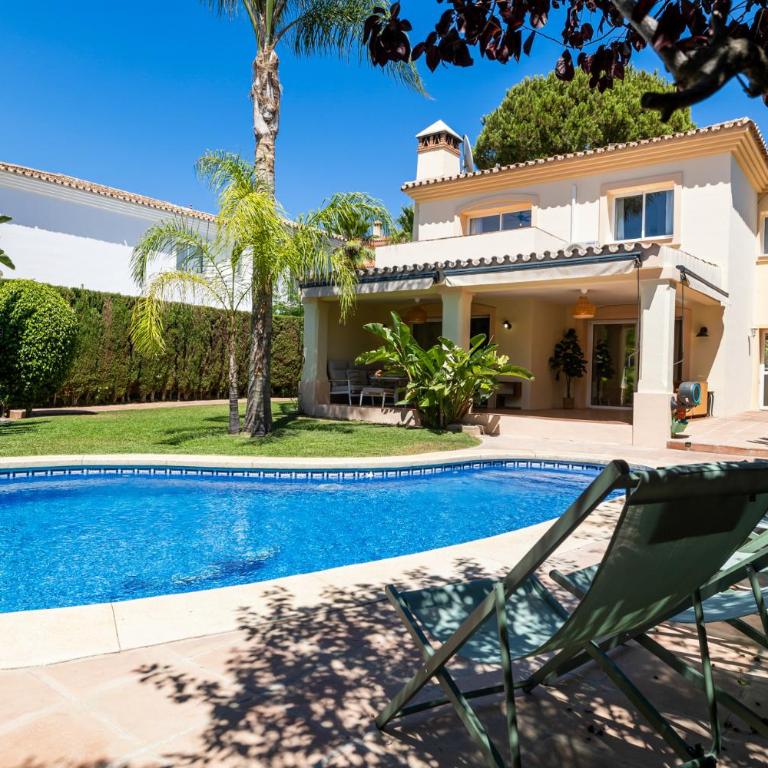 ViVi Homes -Villa Alpetona Private Pool, Garden & Terrace - Villa Deluxe - 39