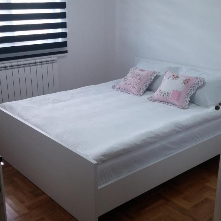 Apartments Milas - One-Bedroom Apartment - 8