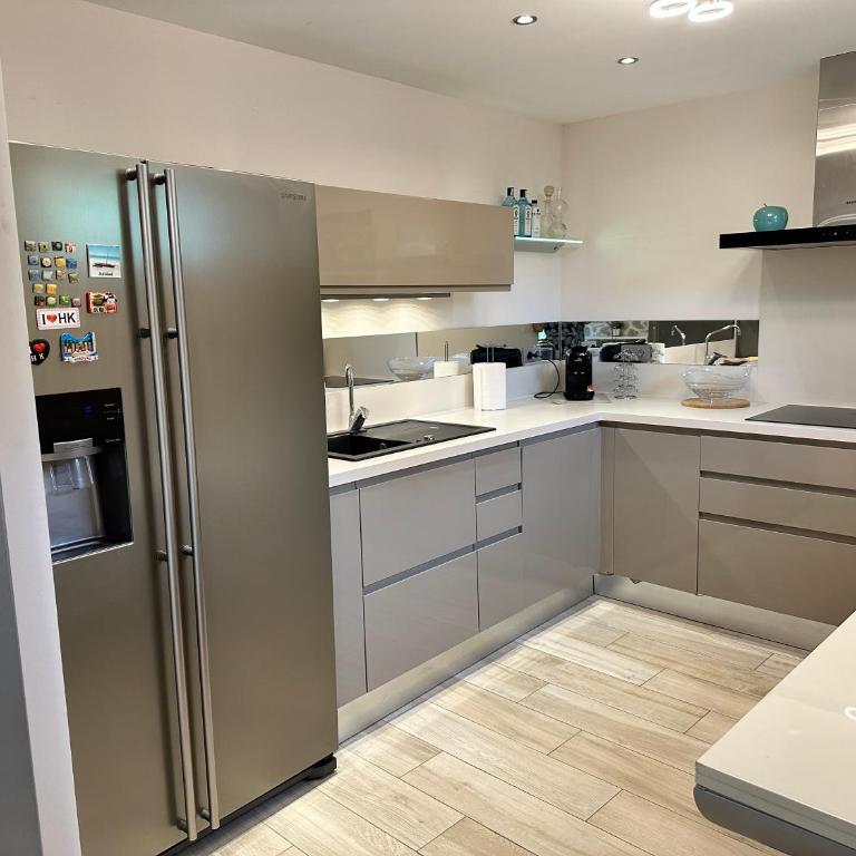 Maison en pierre, 3 chambres à 15 mn du centre de Menton et des plages - Maison 3 Chambres - 19