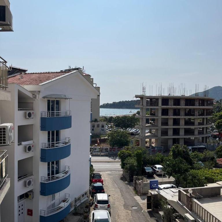 Fazenda 2 Becici - One-Bedroom Apartment - 16