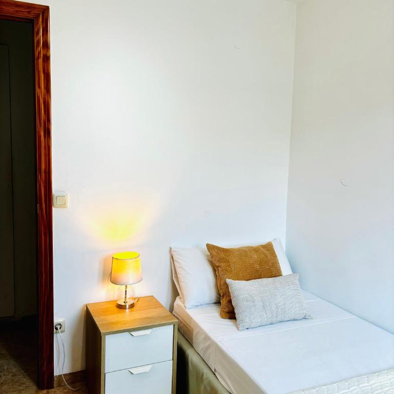 Travel Habitat Jardines de Viveros - Apartment - 17