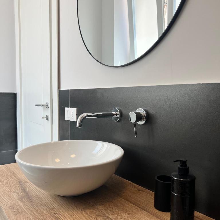 Donna Vita - Camera Matrimoniale con Bagno Privato - 12