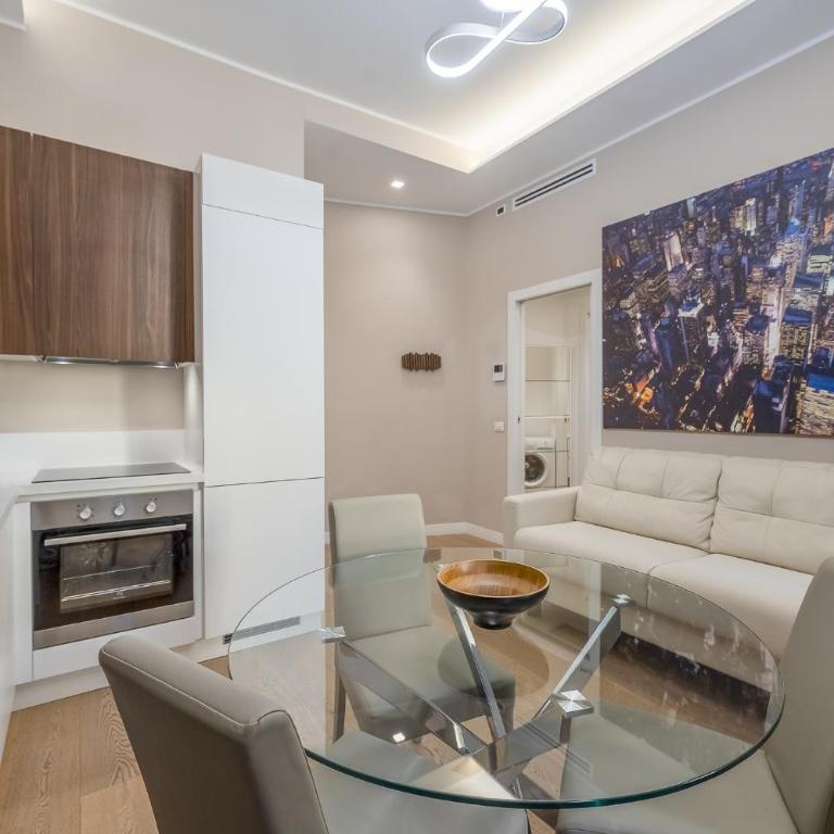 Porta Venezia New Luxury apt - wifi full equiped - Appartamento con 1 Camera da Letto - 2