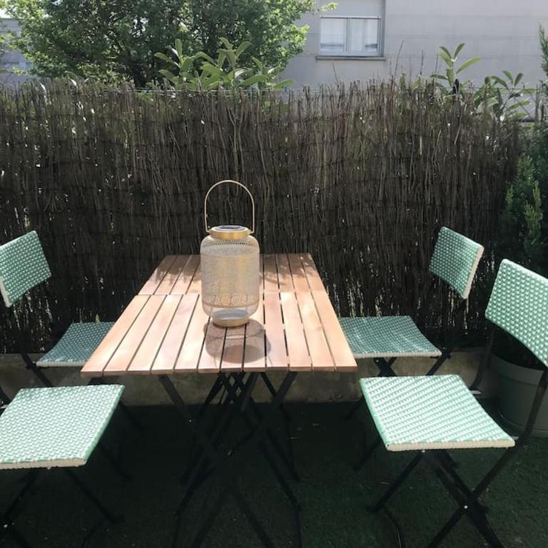 Disneyland-Charmant appartement 8 personnes-Terrasse-Gare-Parking - Appartement 2 Chambres - 48