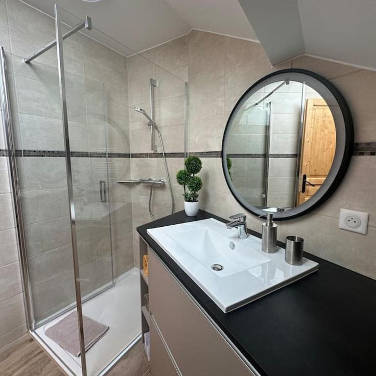 Jolie maison entièrement rénovée à la montagne - Maison 2 Chambres - 3