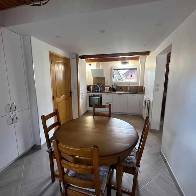 Jolie maison entièrement rénovée à la montagne - Maison 2 Chambres - 6