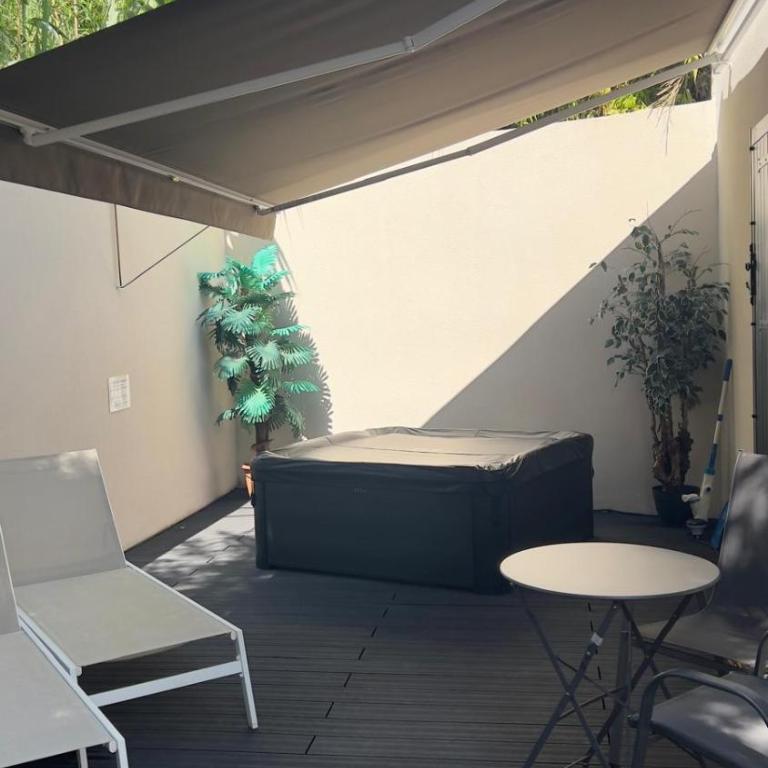 Cocon Classé 3 Etoiles - Love et Détente - SPA - Villa 1 Chambre - 25
