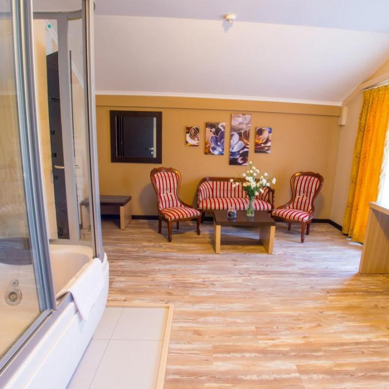 Apartments Cavaliero - Deluxe Double Room - 9