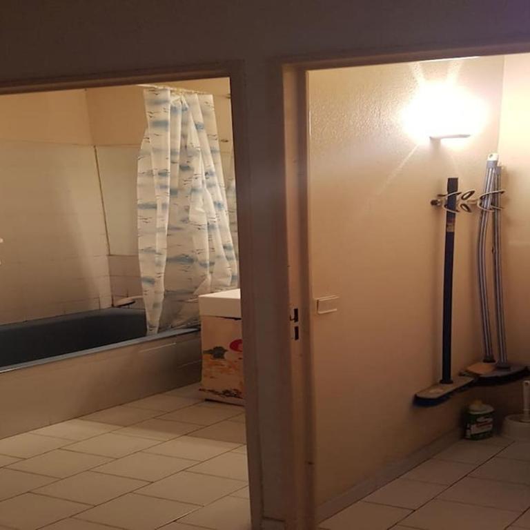 Un petit coin de paradis à Sanary sur mer - Two-Bedroom Apartment - 19
