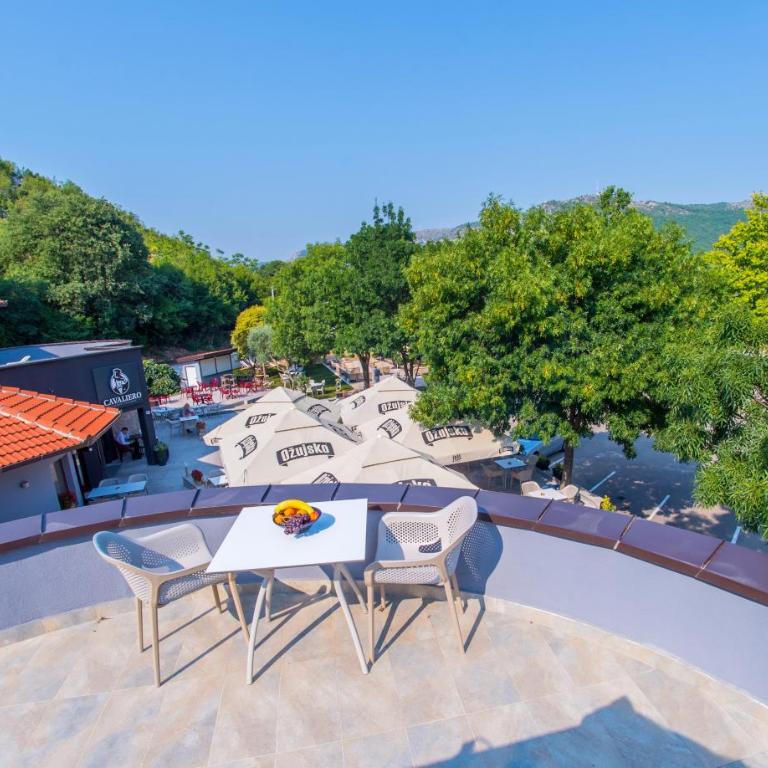 Apartments Cavaliero - Deluxe Double Room - 3