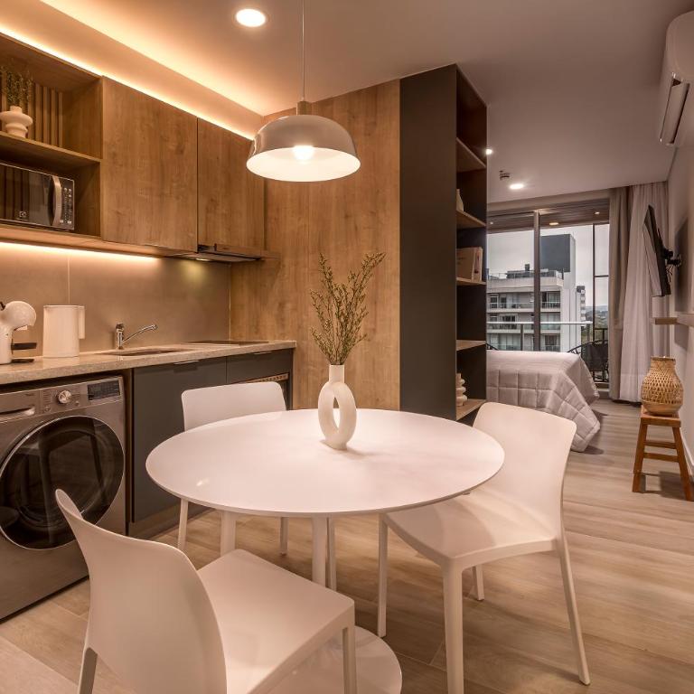 HOUZE Residences - By AVA Rentals - Estudio - 2