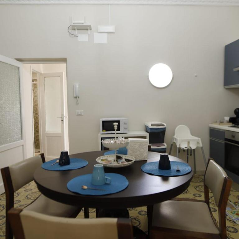 Amuri - Appartamento con 2 Camere da Letto e Balcone - 10
