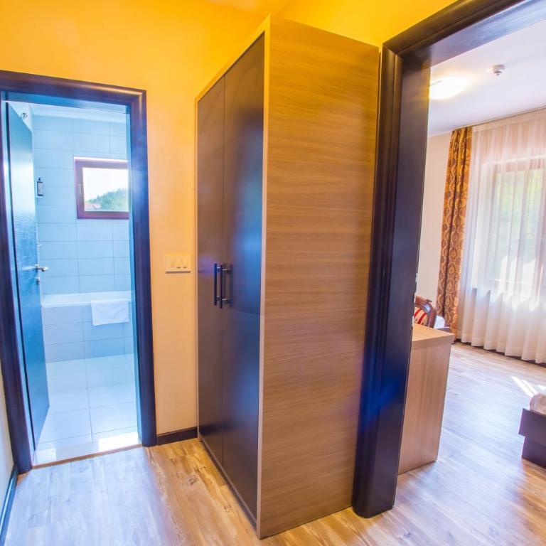 Apartments Cavaliero - Comfort Triple Room - 18