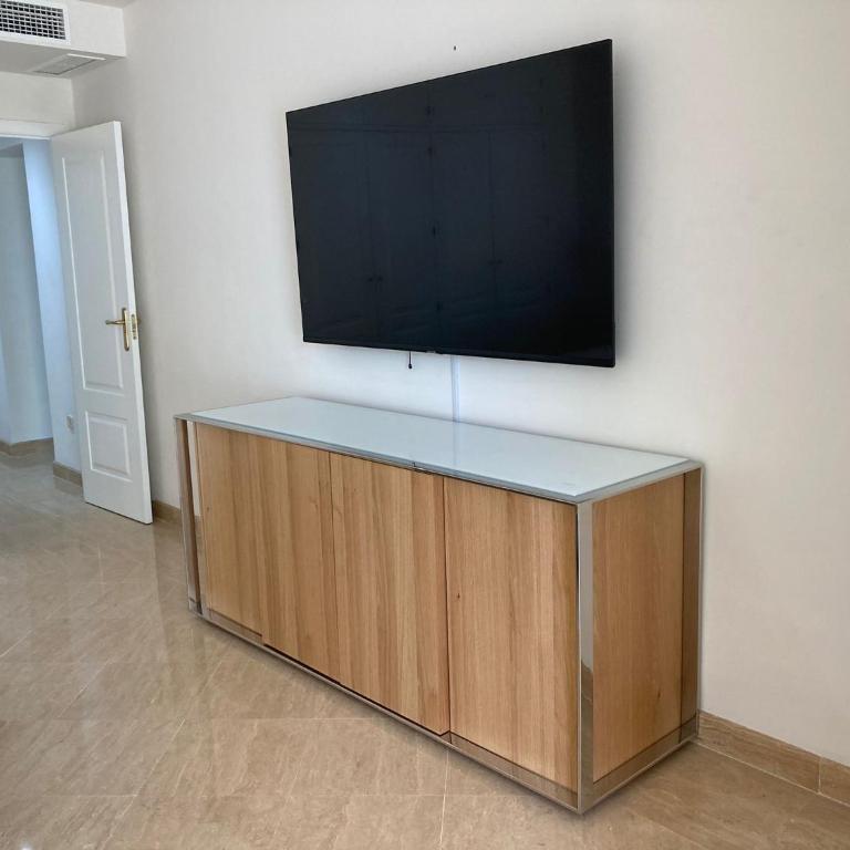 Suite F up, Rio Real, Marbella - One-Bedroom Apartment with Sea View and Balcony - 19
