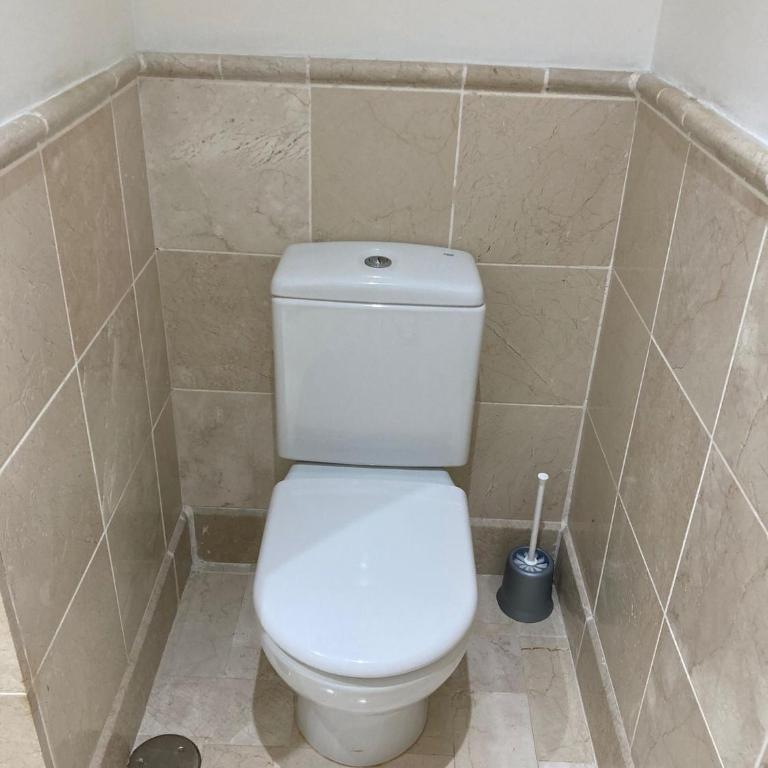 Suite F up, Rio Real, Marbella - One-Bedroom Apartment with Sea View and Balcony - 17