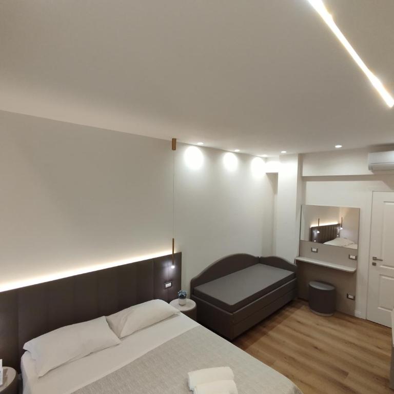 Charlie Up! - Doppelzimmer mit Balkon - 8