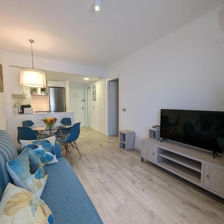 Moderno con piscina en L'Estartit by Host&Joy - One-Bedroom Apartment - 14