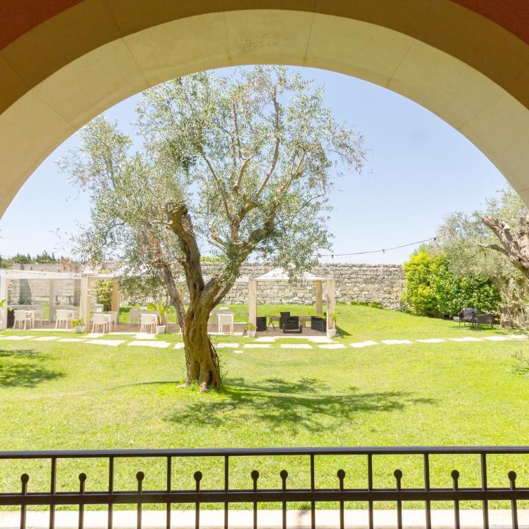 Villa Rosa Antico Dimora Storica - Camera Matrimoniale Superior con Vista Giardino - 1