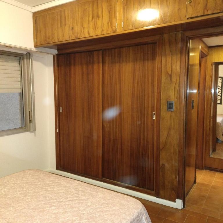 Depto ctro comercial Güemes 4 p - Apartamento de 1 dormitorio - 20
