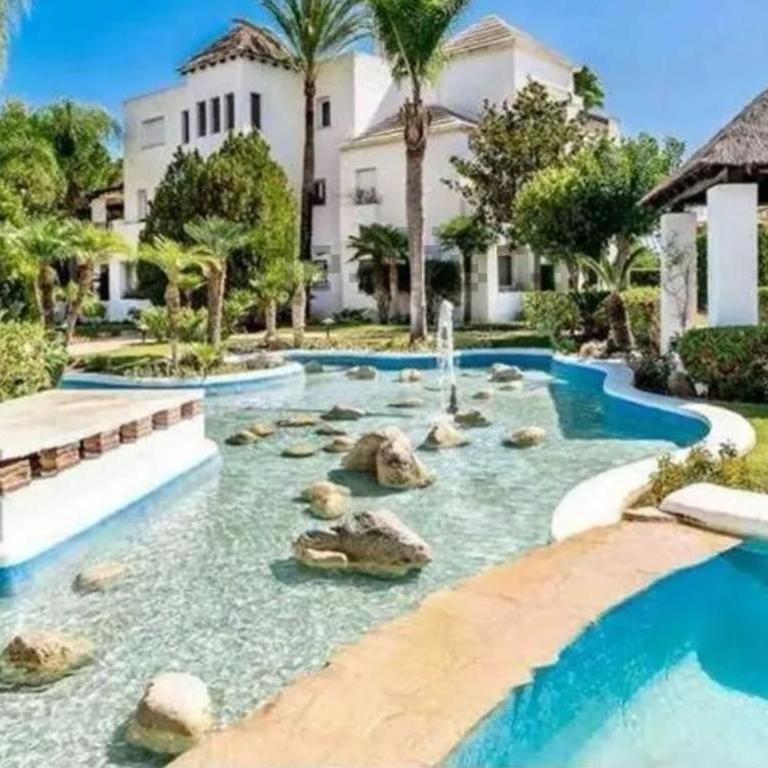 Suite F up, Rio Real, Marbella - One-Bedroom Apartment with Sea View and Balcony - 32