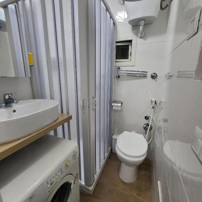 Santa Chiara Attic , 4 floor no Elevator - Appartamento con 1 Camera da Letto - 3